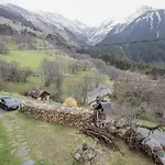 Le De L'amitie Montvernier